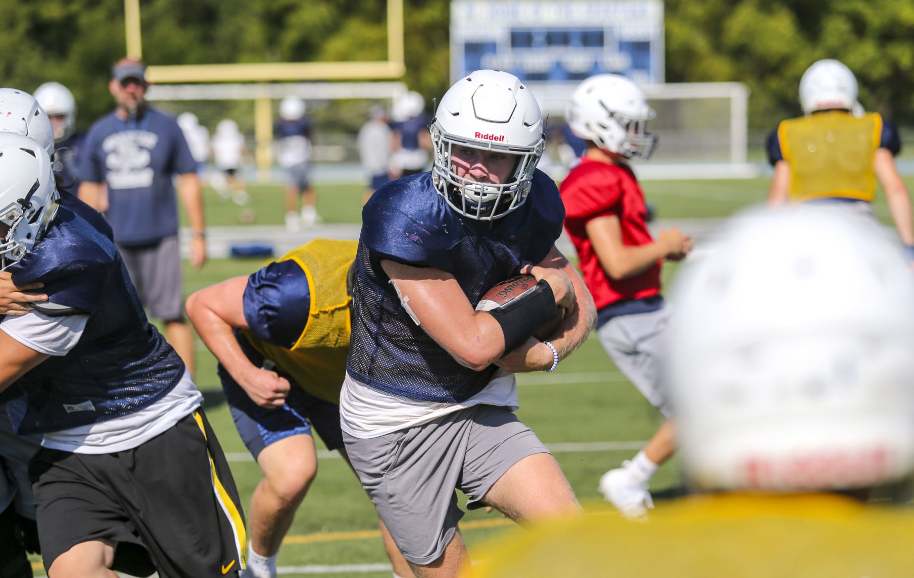 081519-qct-spt-pv-football-008